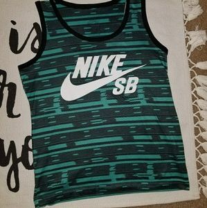 Boys Nike shirt